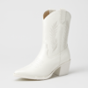 Ladies White Western Cowboy Boots with Embroidery & Block Heel